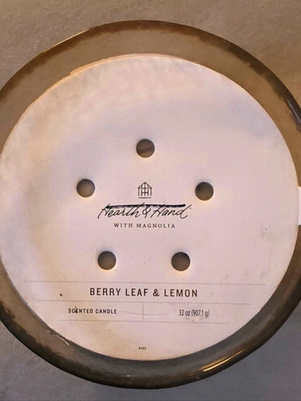 Hearth & Hand Berry Leaf & Lemon Scented Candle 32 oz NWT